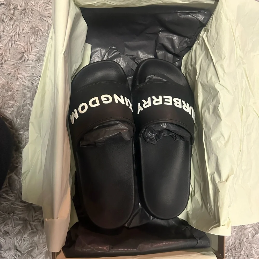 Burberry sandal - Picture 9 of 9